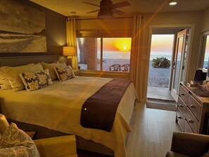 Een strijkplank/strijkijzer, wifi, beddengoed