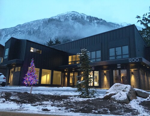 Alpine Suite in Downtown Juneau