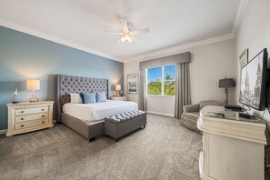 5 bedrooms, iron/ironing board, free WiFi, bed sheets - Patriot's Delight: Private Pool, Water Park, Themed Bedroom, Near Disney (Kissimmee)