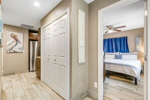 9 dormitorios, tabla de planchar con plancha, wifi gratis y ropa de cama