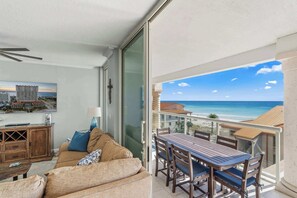 Interior - ๐ Wave Hello to Paradise โ 4BR Beachfront w/ Double Balconies & Resort Perks (Pensacola Beach)