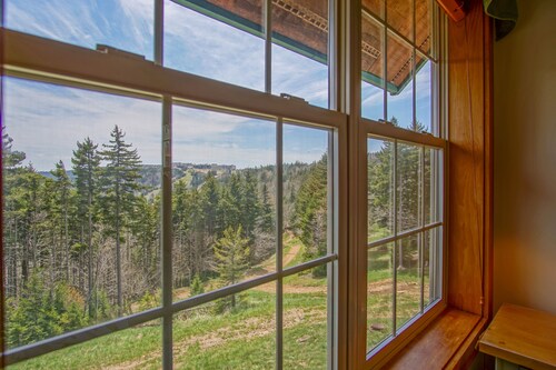 Camp 4 #21:  2 Bedrooms, 2.5 Baths:  Slope Side, Gas Fireplace