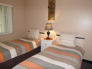 2 bedrooms, iron/ironing board, free WiFi, bed sheets - Shorewalk rental By Owner/Condo 2bed/2bath/IMG Academy /Anna Maria Island (Bradenton)