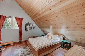 3 bedrooms, bed sheets