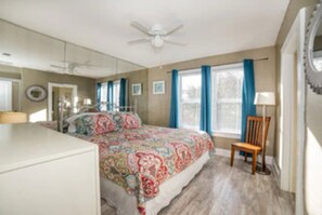 2 dormitoris, planxa i posts de planxar, wifi i roba de llit 