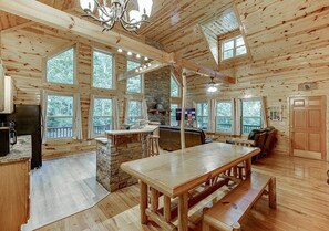 Interior - Inspiration - new fantastic outdoor fireplace and barbecue area (Cleveland)