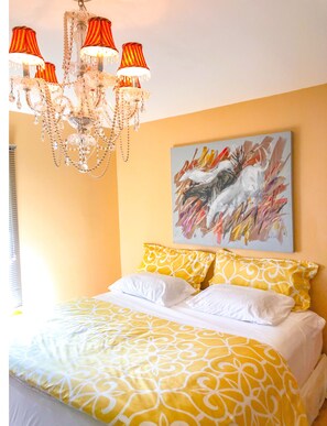 4 bedrooms, iron/ironing board, free WiFi, bed sheets