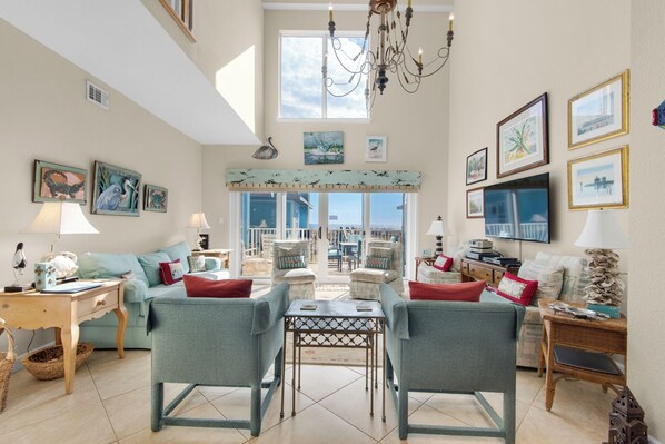 Fireplace, DVD player, stereo