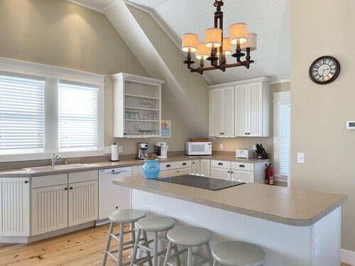 Blue Skies:  Close to Ocracoke's beaches, panoramic views from decks.