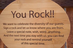 Imagen sin descripción, 4 de 25, botón