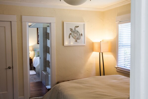 2 habitaciones, tabla de planchar con plancha y wifi gratis 