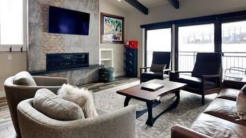 TV, fireplace, DVD player, video library