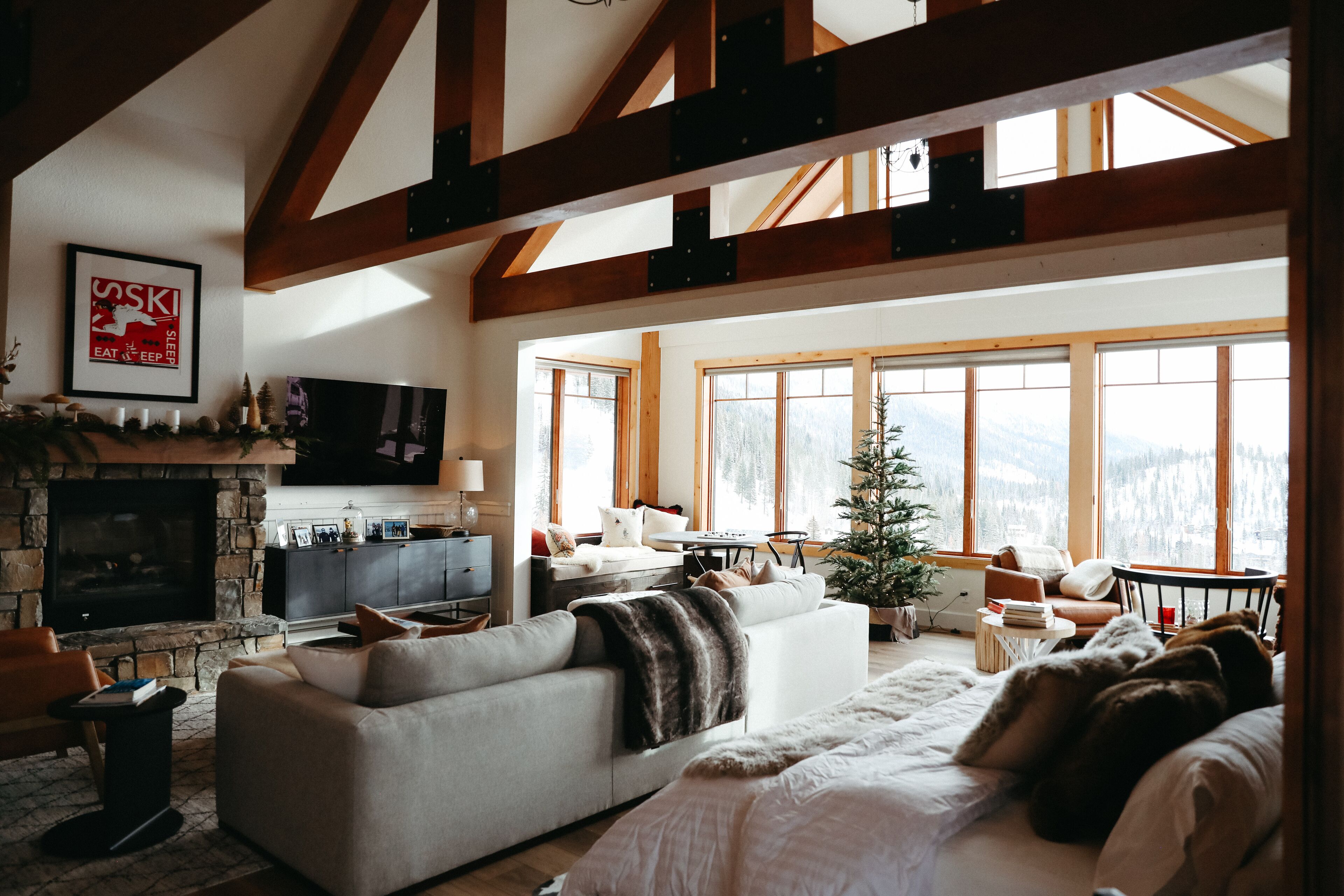 Beautiful Ski-In/Ski-Out Penthouse