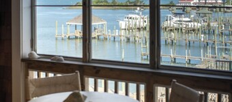 Down Creek Condo 102: Luxurious, reverse floor plan, in the Village.