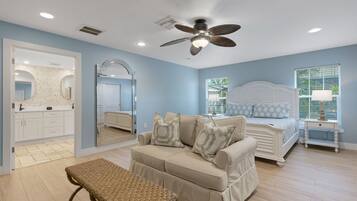 6 bedrooms, WiFi, bed sheets