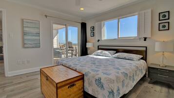 2 bedrooms, iron/ironing board, WiFi