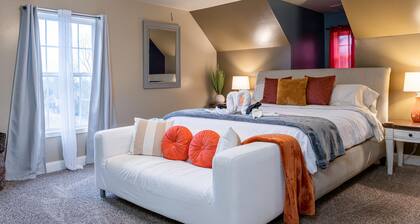 Maison confortable prĂšs de Biltmore - 10 minutes du centre-ville d'Asheville - 6 ch - 14 personnes