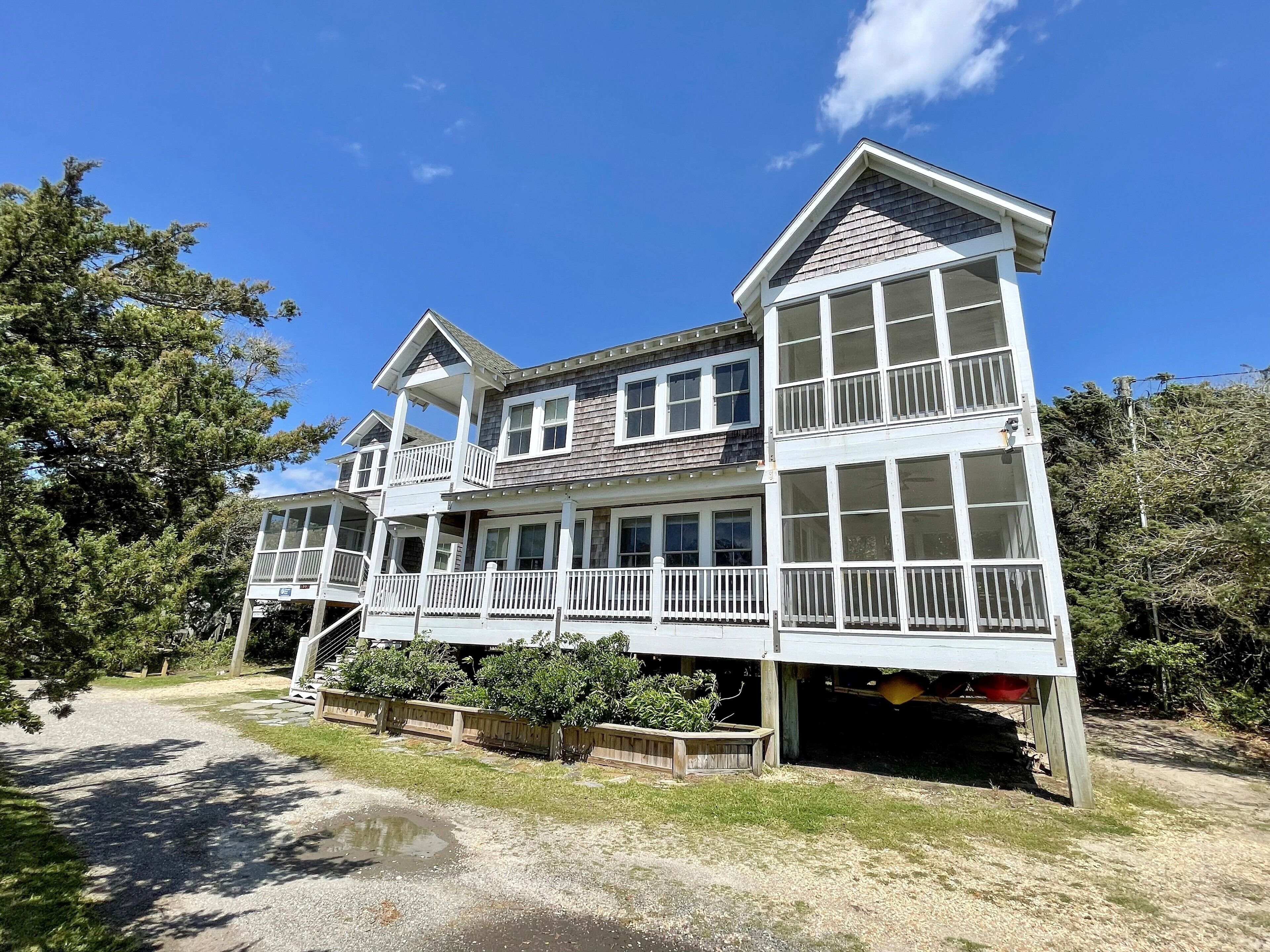 Sounds Perfect: Located on Pamlico Sound with kayak access