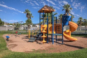 Children's area - Las Palmas Resort #1809 | All-Inclusive Amenities (Saint George)