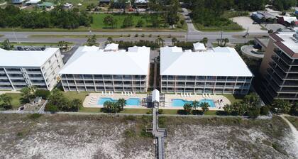 Dauphin Island Beach Club 304 Beautiful Views in a Well-Appointed Condo!!