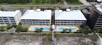 Dauphin Island Beach Club 304 Beautiful Views in a Well-Appointed Condo!!