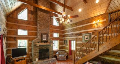 Creekside Cabin - Cabane en rondins avec bain à remous extérieur