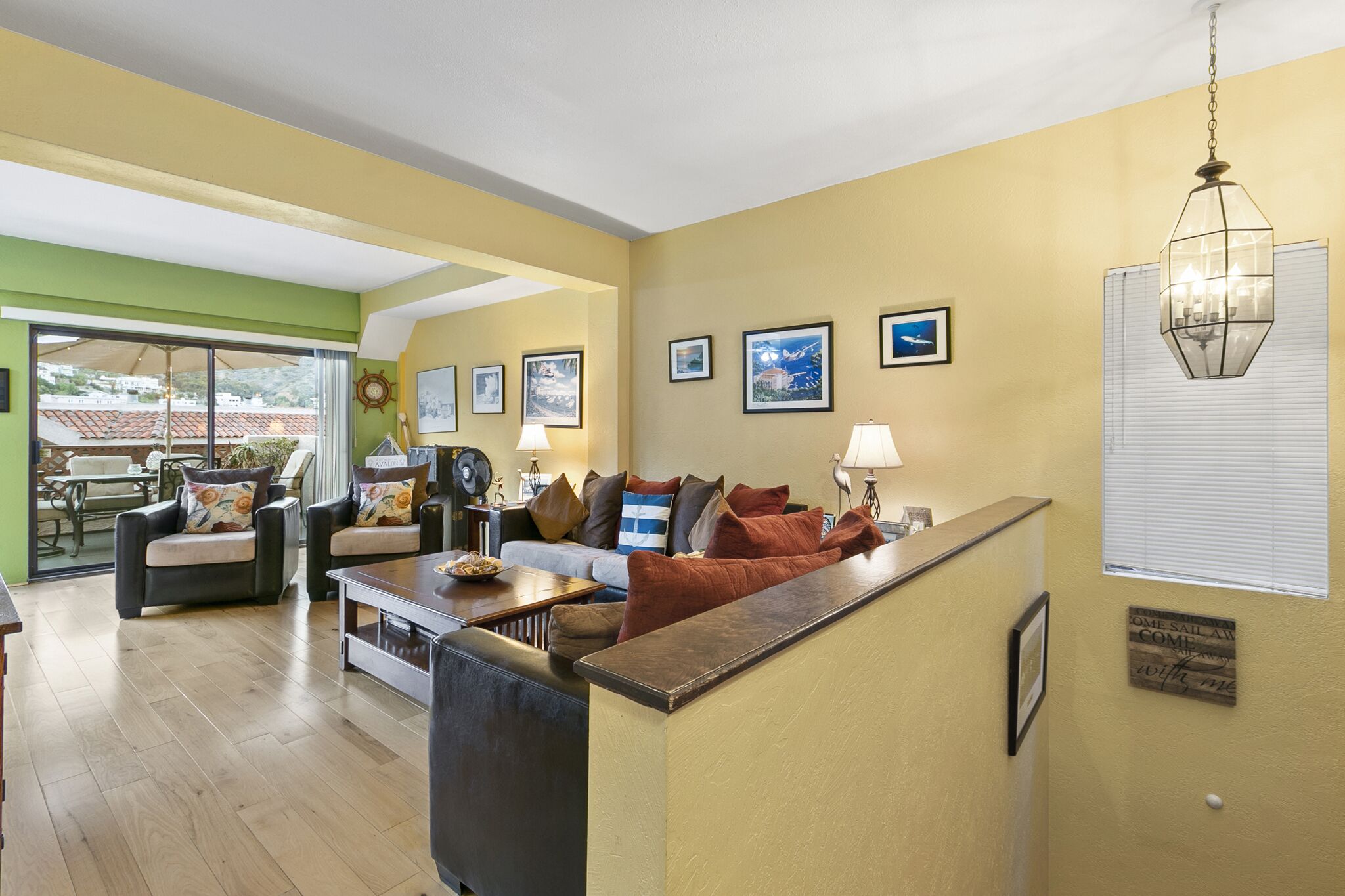 C54: 2 Bedroom, 2 Bath Condo, Balcony with Views - Bahia Vista - C54