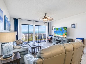 TV, DVD player - Surfside Condos 202 Beachfront Oasis with Heated Pool (Clearwater Beach)