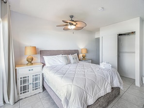 3 bedrooms, iron/ironing board, Internet, bed sheets - Surfside Condos 202 Beachfront Oasis with Heated Pool (Clearwater Beach)