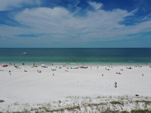 Beach nearby - Surfside Condos 202 Beachfront Oasis with Heated Pool (Clearwater Beach)