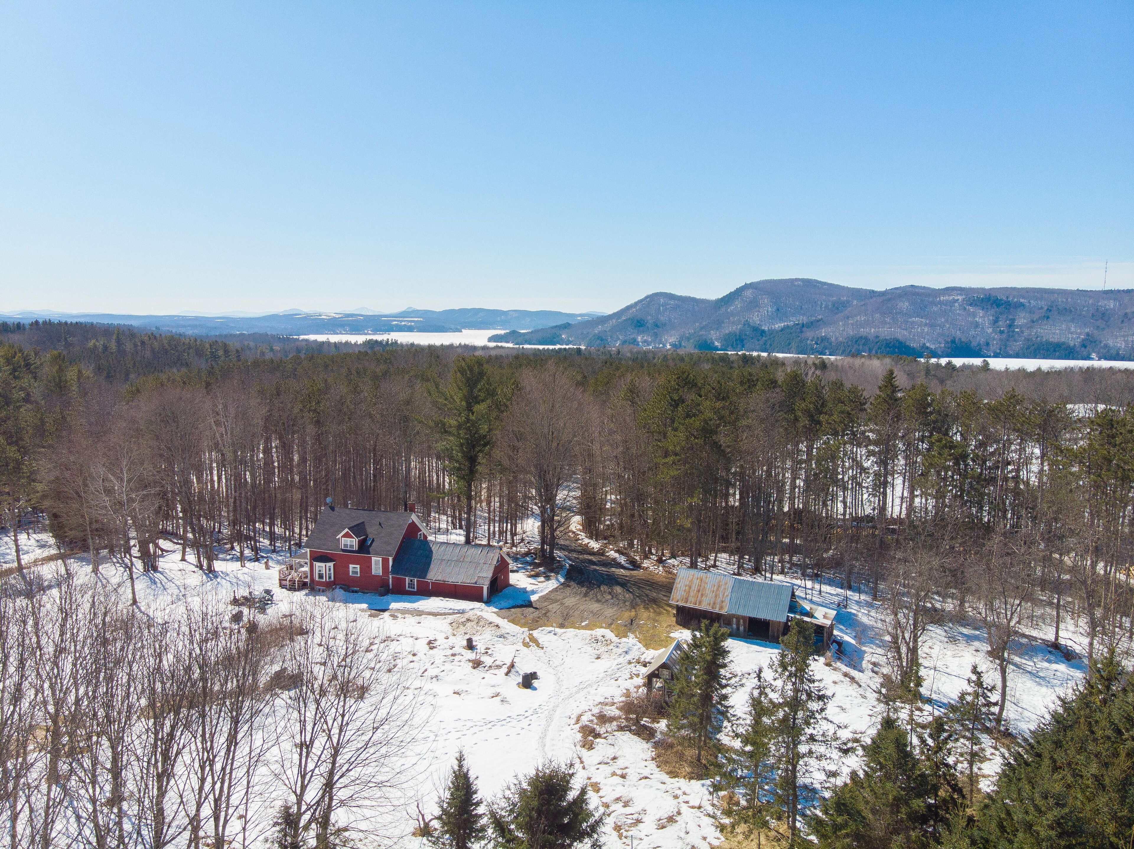 DOMAINE DES CERFS - Country living house, on large forested private estate