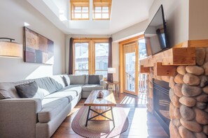 TV, fireplace, Netflix, streaming services