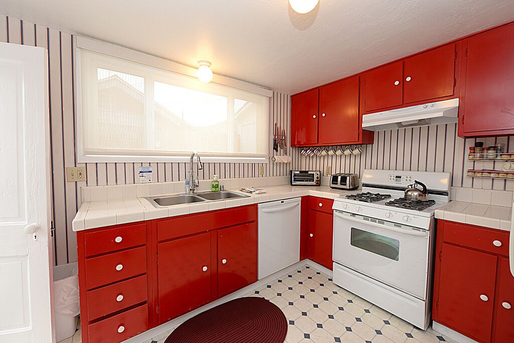 219CL: Maggies Independence Cottage, 2 Blocks from Downtown, WIFI, BBQ - 219 Cla