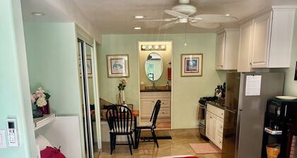 Beautiful NEW One Bedroom Studio in San Diego (Mt. Helix)