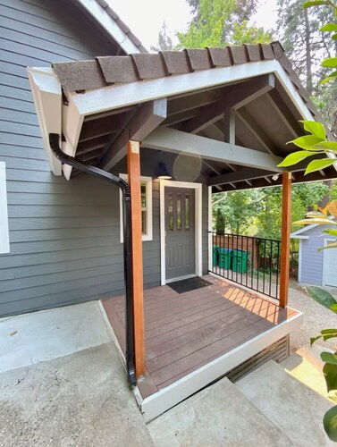 Walk-to Nevada City Sweet 1-Bedroom Home