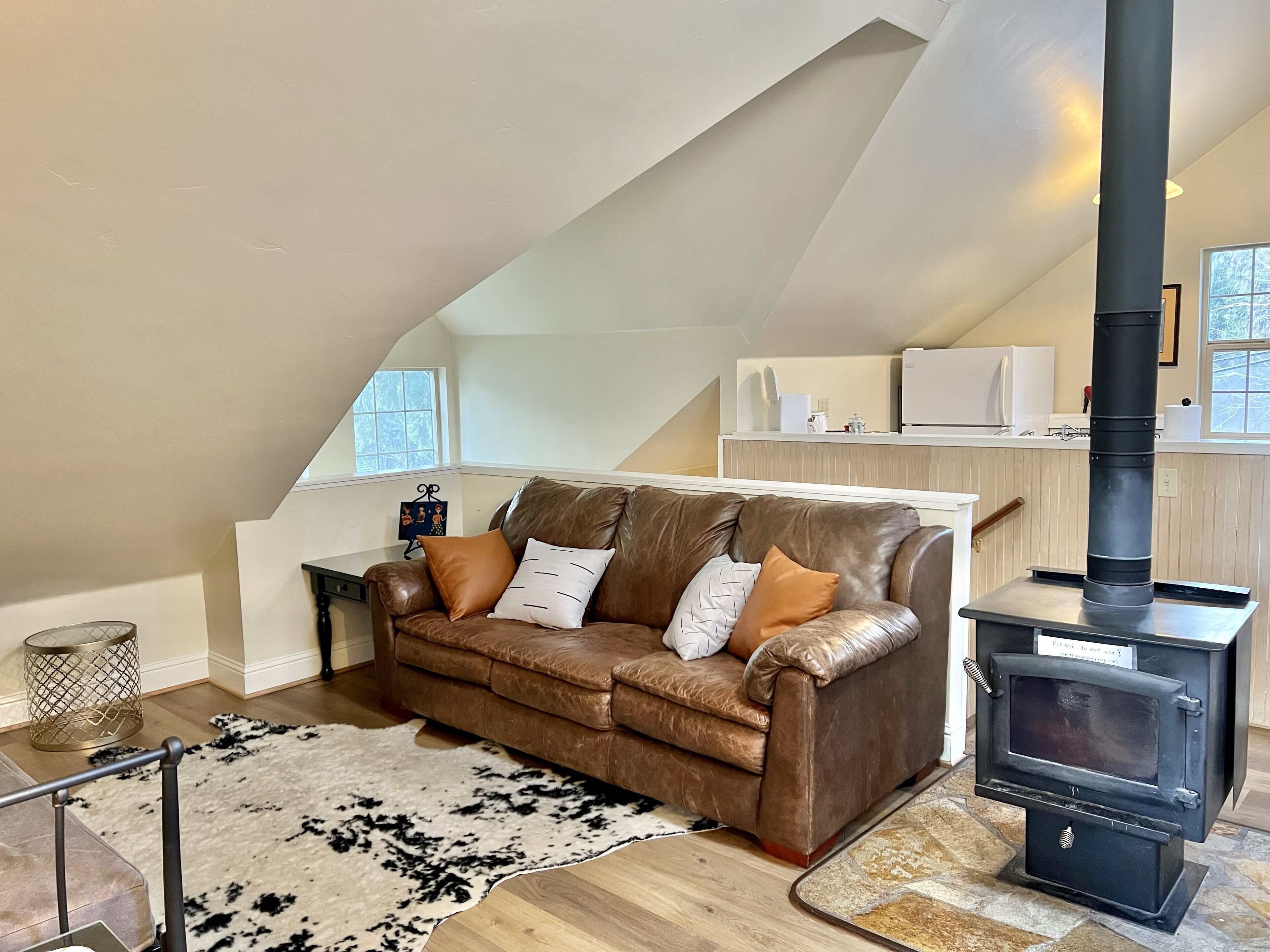 Walk-to Nevada City Sweet 1-Bedroom Home