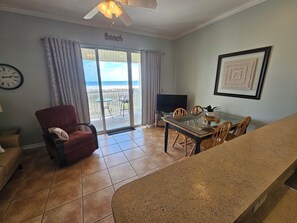 TV - Inn at Dauphin Island 408 Incredible Views!! (Dauphin Island)