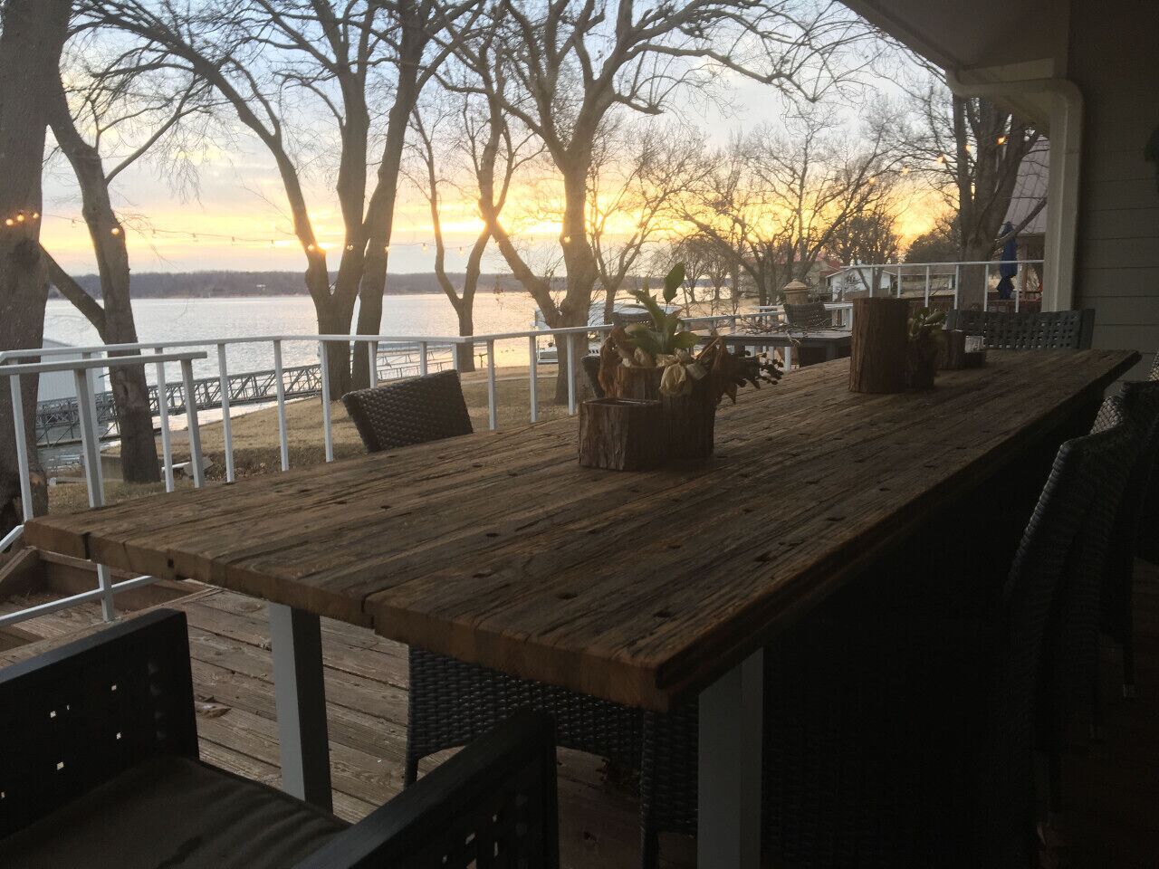 屋外ダイニングエリア