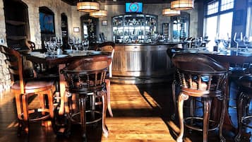 Bar (in der Unterkunft)