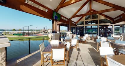 Get Busy Livin! Grand Lake Waterfront