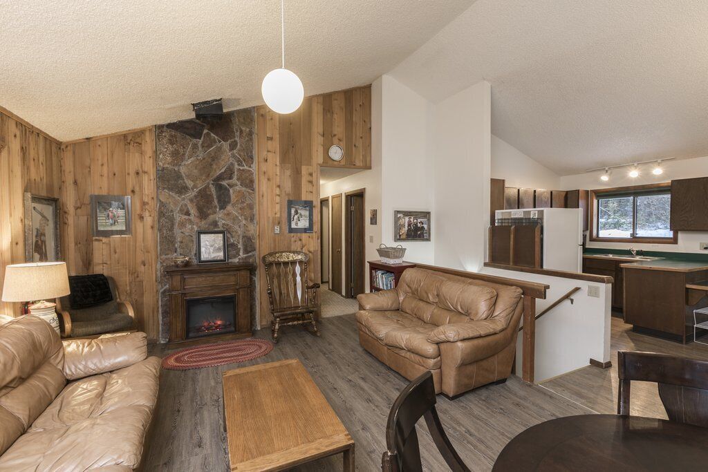 Comfortable Home on the Mountain