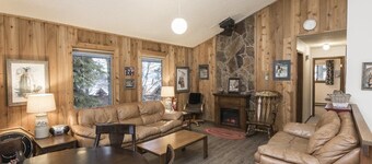 Comfortable Home on the Mountain