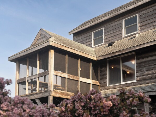 Exterior - Stromayer Cottage: Enjoy this cabin like home, simplistic design. (Ocracoke)