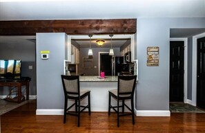 Interior - Knolls 1111 - Stay Close to the Pools! (Osage Beach)