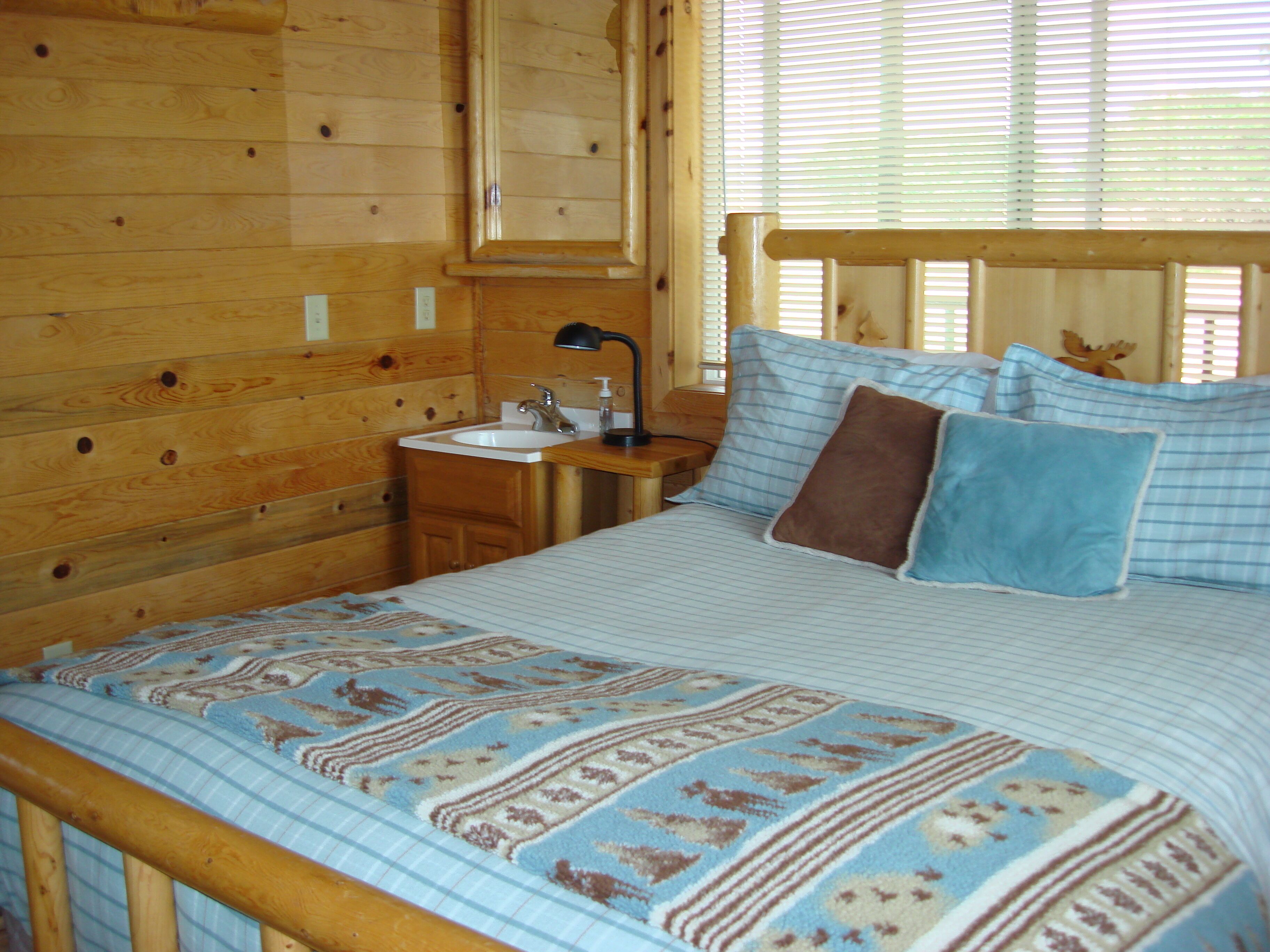 Mountain View Cabin #3 (Near Moab, UT)