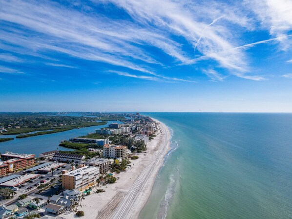 Enjoy stunning views of the city's beachfront and ocean from this coastal location.