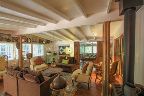 Interior - Relaxing Getaway in a Treehouse (Guerneville)