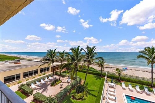 Beach Condo/ High-End Finishes/ Island Beach Resort/No Cleaning Fee/ Condo 403