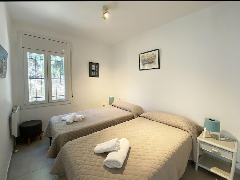 Alquiler Apartamento Con Piscina En Begur, Aiguablava - Bagur