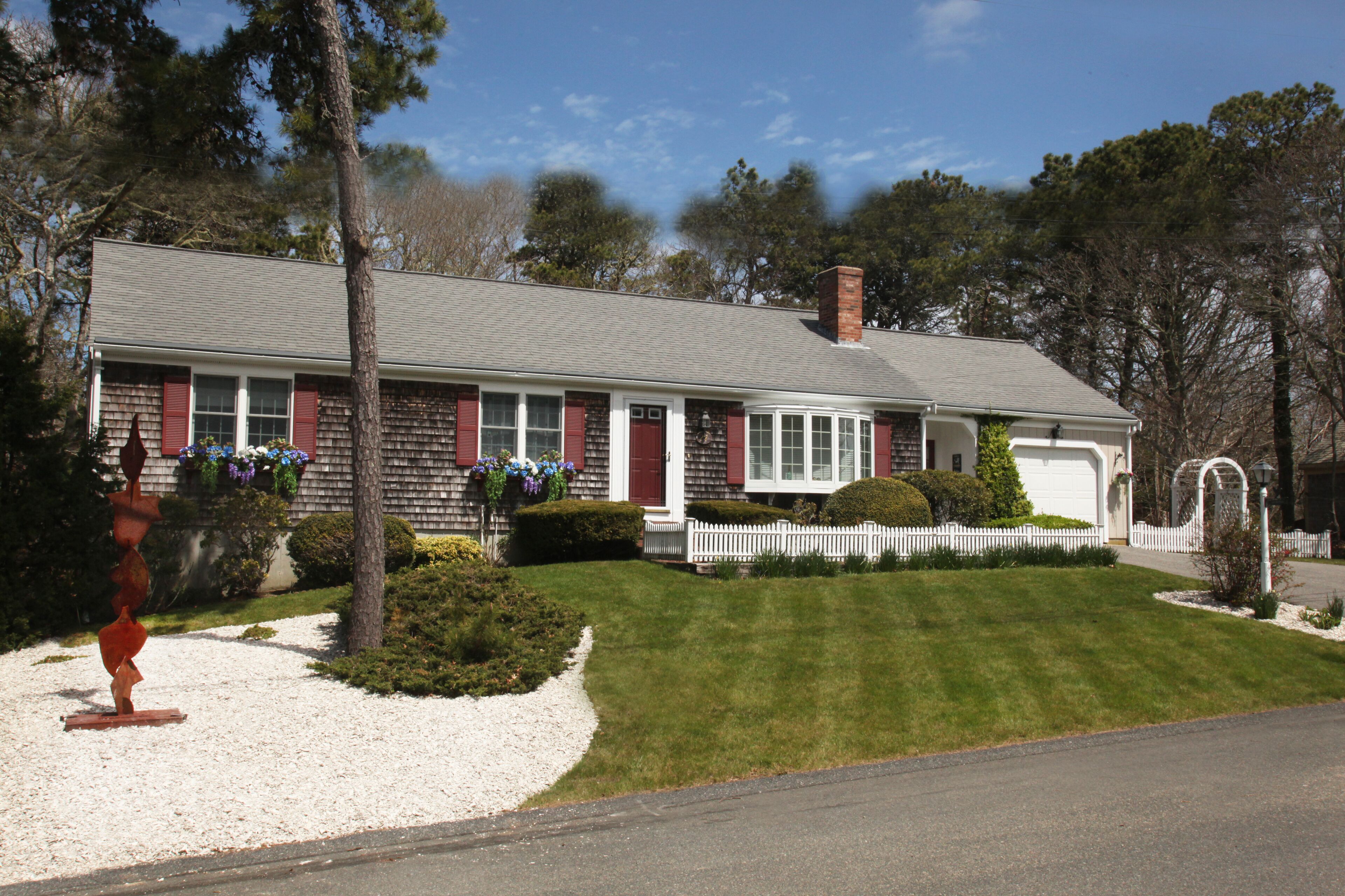 Chatham Beach Chic 5 ⭐ 5min's Walk to Private Beach-Newly Renov'd Family Retreat